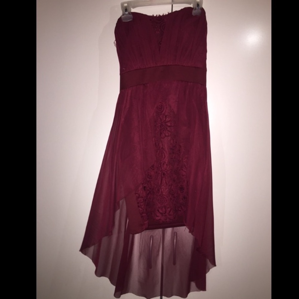 ♥️Burgendy dress ♥️ - Picture 4 of 5